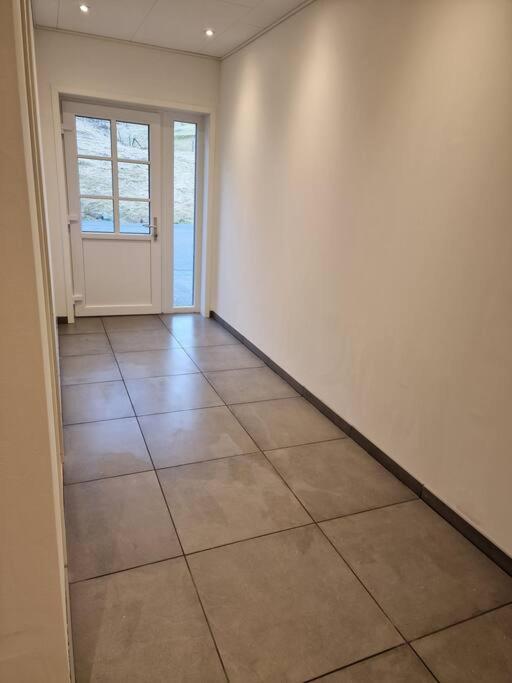 Oyndarfjordur New Flat With Hot Tub - No3 아파트 외부 사진